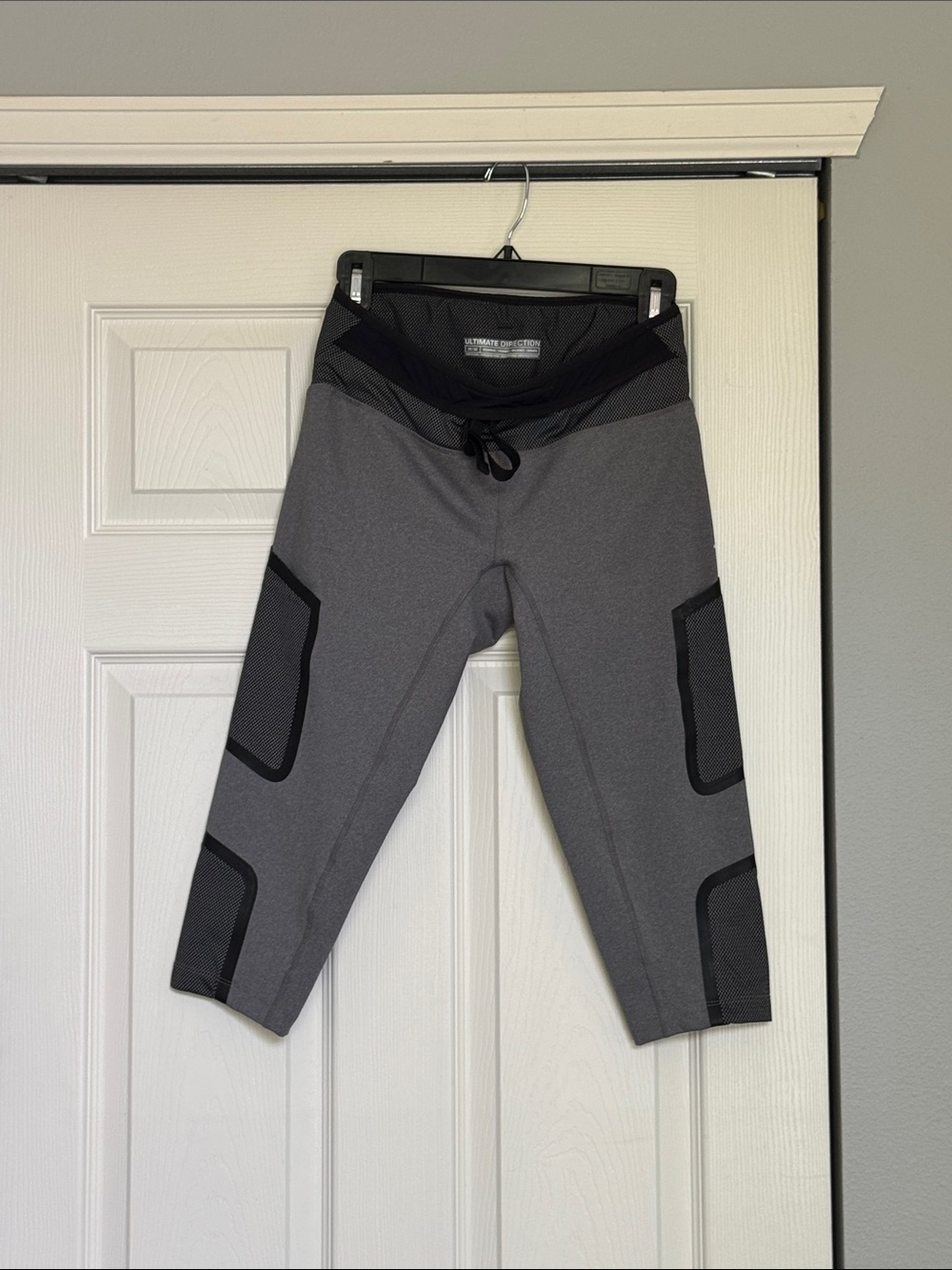 Womens Gray Athletic Capri Pants with Black Trim with pockets for water